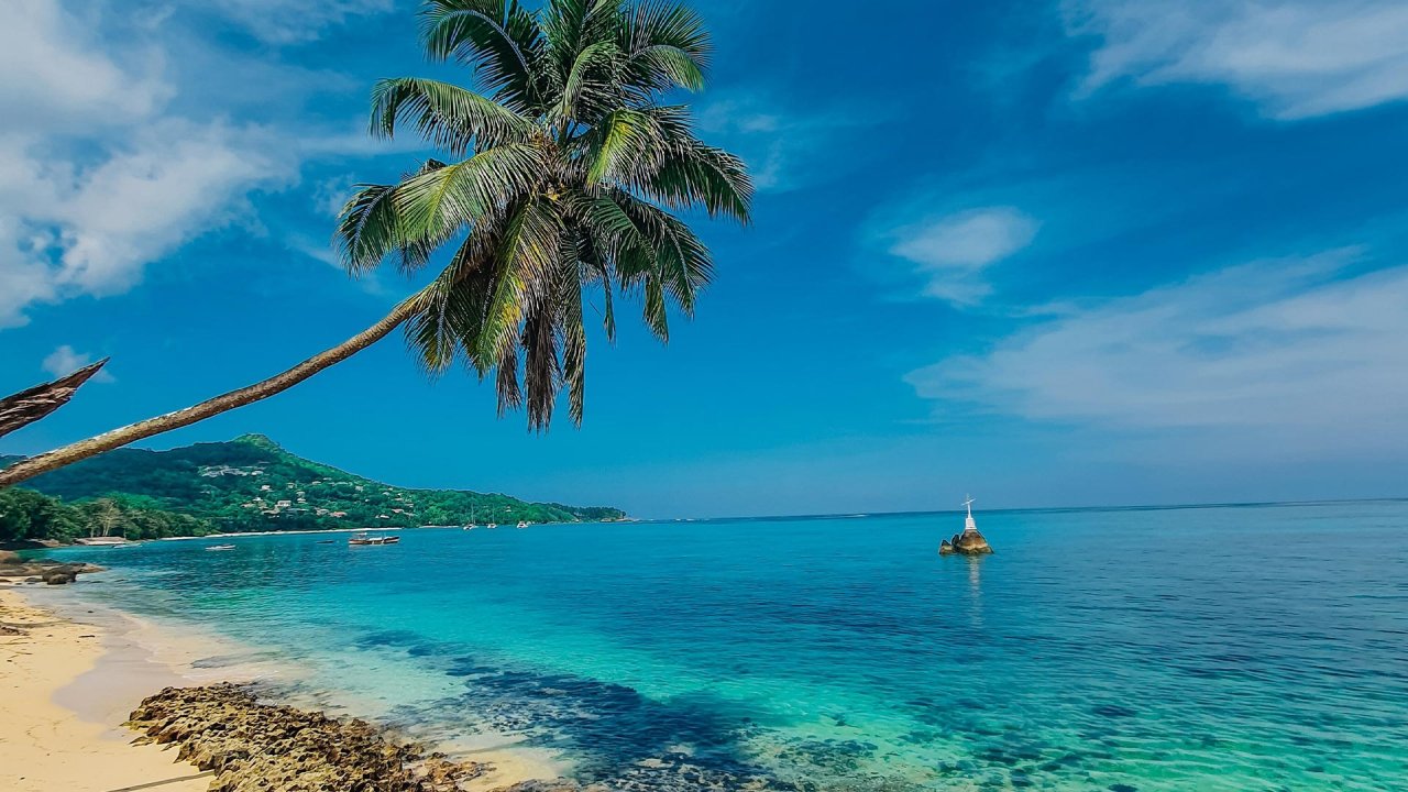 Procura crescente do Turismo e a necessidade de precaução: exemplo das Ilhas Seychelles e do Chile